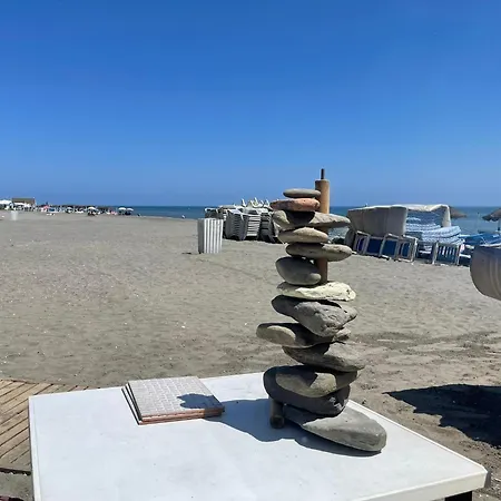 Marinsa Con Vistas Al Mar